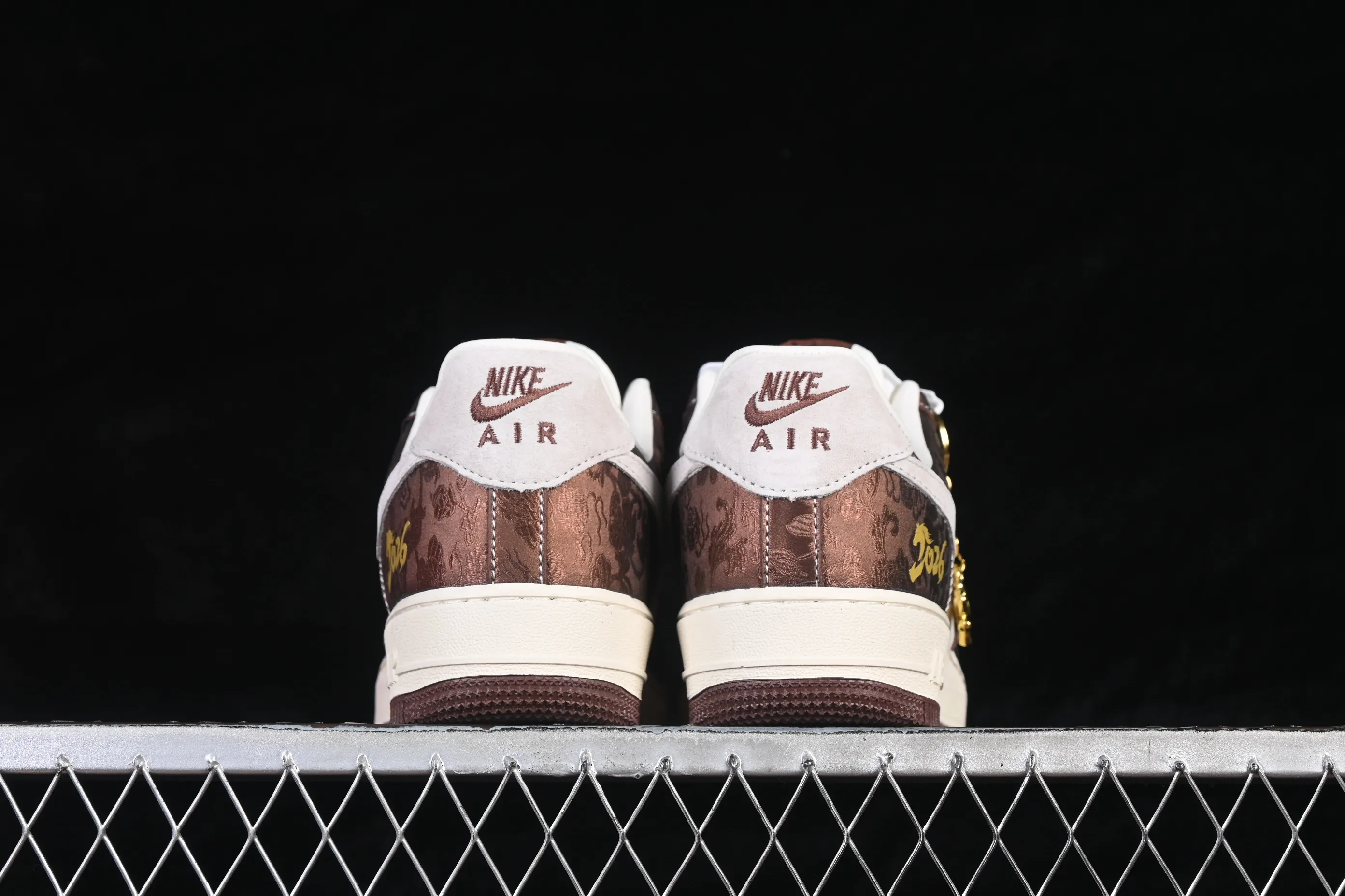 All categories Nk Air Force 1 Air Force series Nk Air Force 1 Low Air Force low-top Nike Air Force 1'07 Low Year of the Horse limited white brown Chinese style Air Force 1 low-top casual sneakers KD1688-005